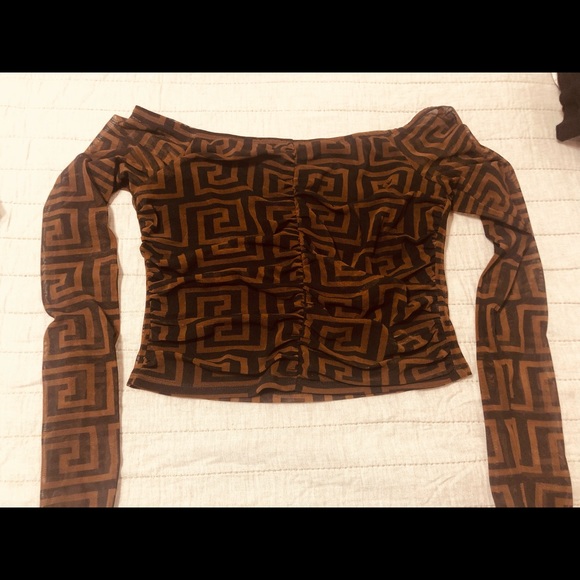 💕Greek pattern  crop top 💕 - Picture 1 of 1